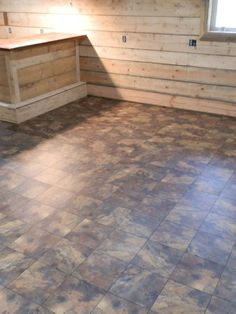 slate interlocking vinyl tile installed in rustic home bar made with rustic wood Wood Countertops Kitchen Island, Flooring Alternatives, Basements Ideas, Basement Flooring Waterproof, Small Wood Desk, Grey Wood Tile, Texture Floor, Dark Wood Kitchen Cabinets, Basement Flooring Options