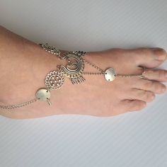 Silver ankle bracelet- boho hippie style foot bracelet with charms Ships fast Ankle Bracelets Boho, Bracelet With Charms, Silver Ankle Bracelet, Boho Hippie Style, Mode Hippie, Foot Bracelet, Bracelet Boho, Ankle Bracelet, Anklet Jewelry