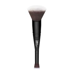 Discover this dual-ended makeup brush designed to flawlessly apply your favorite concealer and foundation to large and small areas of your face. Foundation Blending Brush, Concealer And Foundation, Anti Aging Concealer, Under Eye Makeup, Airbrush Foundation, Eye Makeup Brushes, Skin Foundation, It Cosmetics, Concealer Brush