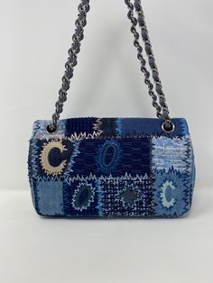 Chanel medium patchwork in denim canvas and silver hardware. This bag is in a very good conditions. Hologram 21xxxxxx Year: Comes with IDcard, dustbag Chanel Jumbo Flap Bag, Chanel Jumbo, Chanel Mini, Barrel Bag, Patchwork Denim, Denim Patchwork, Bags Designer Fashion, Exclusive Bag, Medium Bags