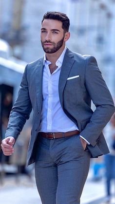 Black And Grey Suit, Men Vest Outfits, Mens Fashion Suits Casual, Mens Smart Casual Outfits, Classy Suits, Vest Outfit, Gents Fashion