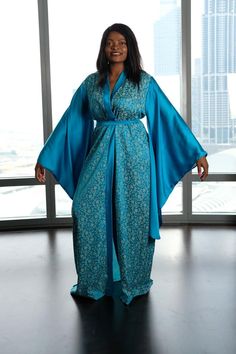 Blue Silk Kimono Robe Long Kimono Outfit Dressy, Adire Fashion, Kimono Batik, Bridal Dressing Gown, Dark Lip, Maternity Wrap Dress, Kimono Wrap Dress, Plus Size Robes, Silk Wrap Dress