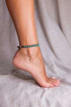 Shipping from Ibiza / Spain Have a piece of Ibiza and feel the island vibe. S H I P P I N G ∙ T I M E Europe: 1-2 weeks USA:  2-3 weeks Canada: 2-4 weeks Australia - Currently no shipments to Australia due to Corona Elegant and durable Pearl Shell Anklet.  The anklet is made with waxed cotton, brass and Pearl Shel. The locket is made with a stylish brass bell that goes into a hoop holding the anklet firmly.  Anklet length is 26 cm long (10.5 inches). The listing is for a SINGLE anklet. T O P ∙ Turquoise Bracelets For Beach Season Festivals, Turquoise Strand Anklets For Summer, Adjustable Turquoise Anklets For Summer, Turquoise Beaded Bracelets For Beach In Hippie Style, Turquoise Bohemian Beaded Bracelets For Summer, Summer Festival Turquoise Beaded Bracelets, Turquoise Beachy Anklets For Vacation, Beachy Turquoise Anklets For Vacation, Beachy Turquoise Anklets For Beach Season