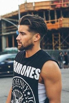 Hairstyle 2022, Man Haircut, Hair Change, Beard Designs, Mens Hairstyles Fade, Gentlemen's Club, Vlog Squad, Beard Style