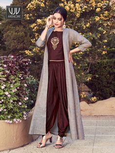 Long Jacket Dresses, Portrait Drawings, Gaun Fashion, Long Kurti Designs, Manish Malhotra