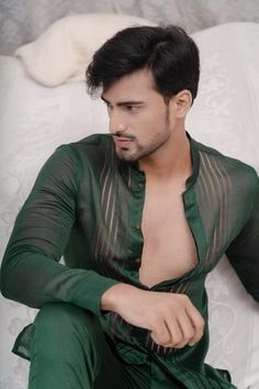 Shop for Runit Gupta Green Chanderi Silk Kurta Set for Men Online at Aza Fashions Runit Gupta, Silk Kurta Set, Kurta Set For Men, Short Kurta, Silk Kurta, Pajama Pant, Kurta Set, Green Shirt, Custom Tailoring