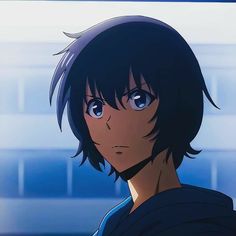 an anime character with black hair and blue eyes looks at the camera while standing in front of a building