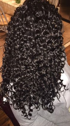 3c Curly Hair, Curly Hair Photos, Beautiful Curly Hair, Hairdos For Curly Hair, Slick Hairstyles, Curly Hair Inspiration