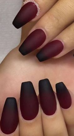 Black Ombre Nails, Unghie Sfumate, Maroon Nails, Nails Ombre, Matte Nails Design, Burgundy Nails, Super Nails, Fall Nail Art, Coffin Nails Designs