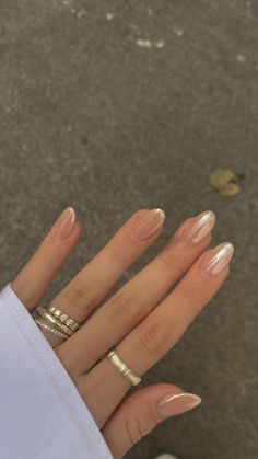 Kutek Disney, Unghie Sfumate, Casual Nails, Pearl Nails, روتين العناية بالبشرة, Neutral Nails, Classy Nails, Chic Nails, Short Acrylic Nails