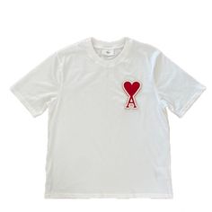 Size S Color White/Red Nwot Offering Year-Round Wearability, Alexandre Mattiussi’s Ami Introduces This White Heart Patch Tee. Made In Bulgaria (With Love), The Pure Cotton Construction Is Joined By ‘Ami De Coeur’ Appliqu Branding Sitting Proudly To The Chest; With A Ribbed Crewneck Finishing The T-Shirt With A Comfortable Touch Of Parisian Chic. 100% Cotton Ribbed Crewneck “Ami De Coeur” Appliqu Made In Bulgaria Length 27.5" Underarm To Hem 15.25" Underarm To Underarm 21.5" Patch Width 3.75" Hei Applique Tee, Heart Applique, Heart Patch, Alexandre Mattiussi, Heart Patches, Large Heart, Parisian Chic, Interesting Stuff, White Heart