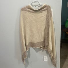 Cream And Copper Poncho Nwt With Sparkle Knit Poncho Sweater, Crochet Cape, Blanket Poncho, Hand Knit Shawl, Poncho Wrap, Crochet Fringe, Wool Poncho, Crochet Shrug, Fringed Poncho