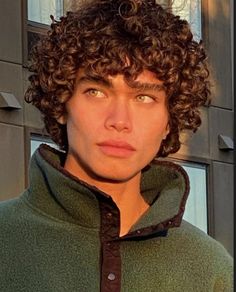 Long Curly Hair Men, Men's Curly Hairstyles, Guy Haircuts Long, Medium Curly, Medium Curly Hair Styles, Boys With Curly Hair, Corte De Cabelo Masculino, Hair Reference