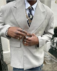 fashion inspo Baggy Suits Men, Fashion Baggy, Classy Clothing, Outfit For Men, Mens Trendy Outfits, Street Fashion Men Streetwear, Mens Outfit Inspiration, Fire Fits, Trust The Process