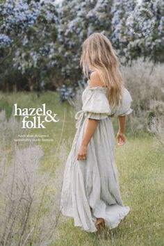 Merchant Ivory Aesthetic, Garden Chic Outfit, Summer Family Picture Outfits, Magical Cottagecore, Photoshoot Dresses, Romantic Dresses, Maternity Shoots, Ethereal Aesthetic, Spring Family