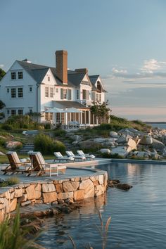 Coastal Grandeur: New England's Finest Beach House Uk Cornwall England, New England House Aesthetic, New England Preppy Aesthetic, New England Coastal Aesthetic, Nantucket Mansion, East Coast Mansion, Coastal New England Home, Sims4 Lots, New England Mansion