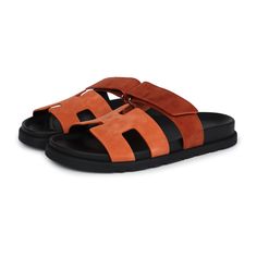 This pair of Chypre Techno Sandals are in Rose Bois De Santal and Rouge De Turin suede with palladium hardware and black rubber soles. Origin: ItalyCondition: New and never wornAccompanied by: Hermes box, dustbags, ribbonSize: 37 EU The Bed, Hermes Box, Backpack Tote Bag, Handbag Wallet, School Bags For Kids, Wallet Accessories, Turin, Orange Brown, Black Rubber