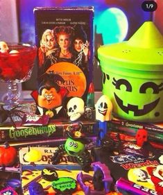 there are many halloween items on the table