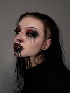 Demon Makeup, Goth Gifts, Kostum Halloween, How To Impress, Vampire Makeup, Witch Makeup