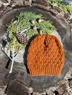 This beanie is fun and gorgeous. It's the perfect lightweight beanie for spring. Outdoor Slouchy Beanie Hat, Slouchy Beanie For Outdoor, Outdoor Fall Beanie One Size, Comfortable Beanie Hats For Fall, Comfortable Beanie For Fall, Slouchy Beanie For Fall, Slouchy Warm Beanie For Fall, Warm Slouchy Beanie For Fall, Slouchy Beanie For Outdoor Fall Activities