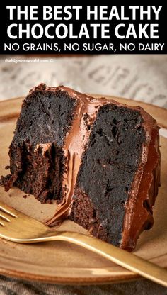 Keto Diet Recipes Dolce Poche Calorie, Zucchini Chocolate, Healthy Chocolate Cake, Healthy Chocolate Recipes, Chocolate Zucchini Cake, Creamy Frosting, Torte Cupcake, Zucchini Cake