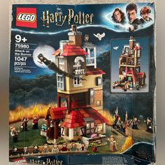 the lego harry potter house is in its box