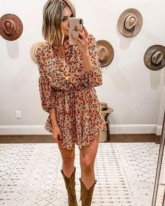 Cowgirl Boots And Dress Outfit, Cowgirl Dresses With Boots, Dress And Cowgirl Boots, Dress With Cowgirl Boots, Cowboy Outfits For Women, Vestidos Country