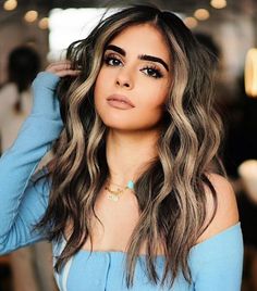 Blonde Front Highlights, Dark Brown Hair Rich, Long Auburn Hair, Dark Chocolate Brown Hair, Hair Adviser, Face Shape Hairstyles, Black Hair With Highlights, Dark Hair With Highlights