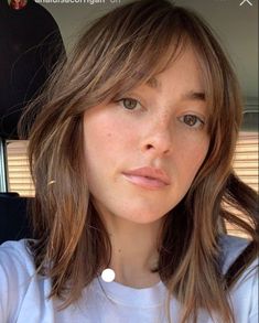 Hairstyle With Fringe Medium, Long Fringe Short Hair, Mid Length Hair With Layers And Bangs Straight, Above Shoulder Hair With Bangs, Long Bob Haircuts For Women Fine Hair, Curtain Fringe Medium Hair, 2023 Hair Trends For Women Straight Hair, Shoulder Length Hair Layers Curtain Bangs, Hair Trends2023