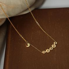 DAISY SPLICING NECKLACE – MANDUORAN Daisy