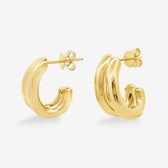 These funky hoops feature a unique split design, adding a touch of originality to your collection. Pair them with anything from our Simply Gold Collection for a look of total luxury. 14K Yellow Gold Length: 3/4 Inch Mavilo Exclusive Contemporary Yellow Gold Hoop Earrings, Contemporary Polished Yellow Gold Hoop Earrings, Contemporary Small Hoop Earrings In Yellow Gold, Contemporary Small Hoop Yellow Gold Earrings, Modern Twist Yellow Gold Huggie Earrings, J Hoop, Split Design, Gold Collection, 4 Inch