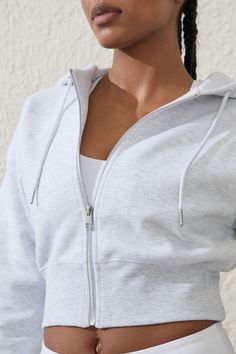 Plush Essential Cropped Zip Through Comfortable Solid Sweats With Drawstring Hood, Comfortable Long Sleeve Hoodie With Drawstring, Spring Leisure Hoodie With Pockets, Stretch Sweatshirt With Drawstring Hood For Everyday, Leisure Hooded Sweats With Drawstring Hood, Leisure Drawstring Hoodie Sweats, Hooded Sweats With Drawstring For Leisure, Hooded Drawstring Sweats For Leisure, Leisure Long Sleeve Hoodie With Drawstring