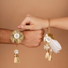 Step into the diverse world of our Bohemian Collection this Raksha Bandhan, where every detail is a celebration of artistry and style. 🌟✨ Explore our Feather Touch Boho Rakhi for brother and sister-in-law. This unique Rakhi comes in a beautiful organza potli, adding a touch of elegance to your festive gifting. 🎁💖  𝐃𝐨𝐧'𝐭 𝐦𝐢𝐬𝐬 𝐨𝐮𝐭 𝐨𝐧 𝐨𝐮𝐫 𝐨𝐭𝐡𝐞𝐫 𝐞𝐱𝐜𝐢𝐭𝐢𝐧𝐠 𝐑𝐚𝐤𝐡𝐢 𝐜𝐨𝐥𝐥𝐞𝐜𝐭𝐢𝐨𝐧!  𝐂𝐡𝐞𝐜𝐤 𝐢𝐭 𝐨𝐮𝐭 𝐡𝐞𝐫𝐞: 💖🛍️ https://www.etsy.com/shop/theshagunpitara?ref=shop-header-name&listing_id=1741910808&from_page=listing§ion_id=49632929 𝑭𝒐𝒓 𝒐𝒖𝒓 𝒎𝒐𝒓𝒆 𝒆𝒙𝒄𝒊𝒕𝒊𝒏𝒈 𝒑𝒓𝒐𝒅𝒖𝒄𝒕𝒔, 𝒄𝒉𝒆𝒄𝒌 𝒐𝒖𝒕: https://theshagunpitara.etsy.com 𝗜𝗳 𝘆𝗼𝘂 𝗵𝗮𝘃𝗲 𝗮𝗻𝘆 𝗰𝘂𝘀𝘁𝗼𝗺𝗶𝘇𝗮𝘁𝗶𝗼𝗻 𝗿𝗲𝗾𝘂𝗲𝘀𝘁𝘀 𝗳𝗼𝗿 𝗮 𝗴𝗶𝗳𝘁 𝗯𝗼𝘅, 𝘆𝗼𝘂 𝗰𝗮𝗻 Lumba Rakhi, Rakhi Cards, Rakhi Festival, Rakhi Gift, Feather Touch, Rakhi For Brother, Rituals Set, Raksha Bandhan, Wedding Boxes