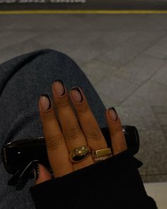 Searching for your new season nail inspo? Check out the PrettyLittleThing blog for nail inspo you'll be sure to love for autumn 2023. Black Easy Nail Designs, Black Tip Design Nails, Vet Tech Nails, Black Nails Gold Design, Black Funky Nails, Townhouse Nails, Black Detail Nails, Black Dress Nail Ideas, Short Manicure Designs