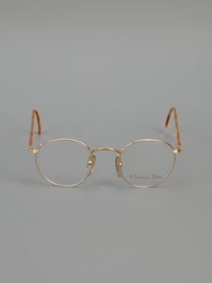 Dior Eyeglasses, Round Frame Glasses, Round Glasses Frames, Trendy Glasses, Dior Vintage, Four Eyes, Cool Glasses, Fashion Eye Glasses