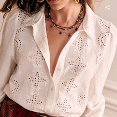 Nwt. This Is A Gorgeous Cotton Long-Sleeved Button-Down Shirt With Embroidered Details Throughout. Sp060130 Tomboy Shirts, Fashion Evolution, Style Parisienne, Paris Mode, Summer Capsule Wardrobe, June 2022, Flower Embroidery, Pearl Buttons, Fashion Mode