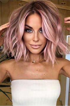 Pink Hair Highlights, Pink Blonde Hair, Beautiful Hair Color, Hair Color Pink, Penteado Cabelo Curto