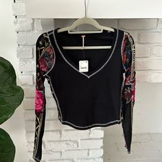 Freepeople, Size S, V Neck, Mesh Embroidered Long Sleeve Shirt. Casual V-neck Top With Embroidered Sleeves, Black Long Sleeve Tops With Embroidered Graphics, Fall Embroidered Sleeve Fitted Tops, Casual Crew Neck Top With Embroidered Sleeves, Fitted Long Sleeve Tops With Embroidered Graphics, Black Tops With Embroidered Sleeves For Fall, Black V-neck Tops With Floral Embroidery, Black Long Sleeve Top With Embroidered Sleeves, Fitted Black Top With Embroidered Sleeves