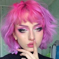 Egirl Hairstyle, Eve Frsr, Short Grunge Hair, Alternative Makeup, Dye My Hair, Hair Reference