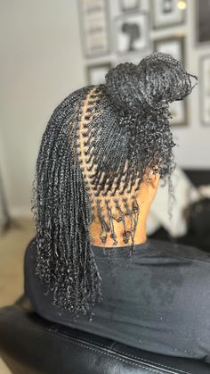 Instagram Micro Locs Starter, Cornrows Natural Hair, African Natural Hairstyles, Sister Locks, Cornrows Braids For Black Women, Hair Locs