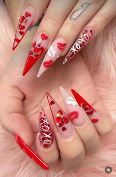 2023 Nails Ideas, Nail Art Designs Valentines, Nail Art Designs Valentines Day, Nail Designs For Beginners, Easy Nail Designs, Nail 2024, Valentines Nail, Beach Nail Art, Easy Nail Art Designs