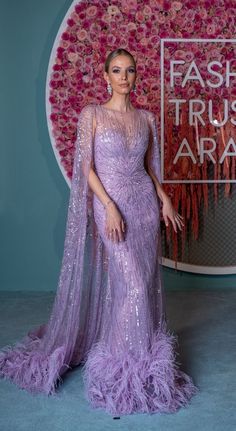 Baju Kahwin, Luxury Purple, Purple Gown, Beaded Cape, Cocktail Bridesmaid Dresses, Soiree Dress, Fancy Wedding Dresses, Latest Dresses, Purple Beaded