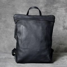 Casual minimalist leather backpack fits for 14-inch laptop.Light,comfortable and made from crazy horse leather. Zip it,you will find natural lining with open and zipped pocket inside.     ITEM FEATURES  
  
- 1 x Main Compartment 
- 2 x Slot Pockets 
- 1 x Back Zipper Pocket 
- Genuine Leather & Durable 
- Adjustable Shoulder Strap 
- Fit 14" Laptop 
 
 
 
🎁🎁🎁The bag will be sent by registered, priority mail with a Woosir free gift. 
  
 
 ITEM DETAILS  
  
*Item Type: Backpack 
*Material: Co Modern Backpack With Waxed Finish, Modern Waxed Backpack, Modern Waxed Finish Backpack, Modern Leather Backpack With Waxed Finish, Soft Leather Backpack For Commuting, Rectangular Leather Backpack For Commuting, Minimalist Leather Backpack For Daily Use, Minimalist Leather Travel Backpack, Minimalist Everyday Backpack