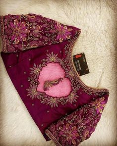 Aari Blouses Weddings, Work Blouse Hand Designs, Katori Blouse, Blouse Maggam Work, Maggam Blouse, Blue Blouse Designs, Blouse Works, Maggam Work Blouse