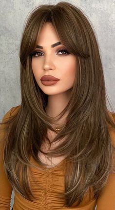 Hairstyles For Long Wavy Hair, Haircuts For Long Hair Straight, Cinnamon Hair Colors, Butterfly Hairstyle, Butterfly Haircut, Haircuts For Long Hair With Layers, Hair Curling Tips, Layered Haircuts For Medium Hair, Hairstyles For Layered Hair