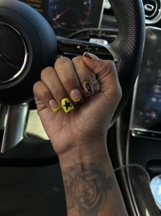 Short Acrylic Nail Designs, Cheetah Nails, Leopard Nails, Short Acrylic, Acrylic Nails Coffin Short, Brown Nails, Yellow Nails, Heart Nails