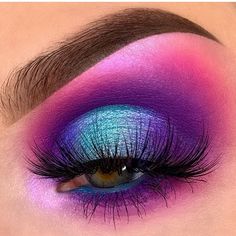 Puppy Eyes Makeup, Makeup Hooded Eyes, Burgundy Eye Makeup, James Charles Palette, Monolid Eye Makeup, Rainbow Eye Makeup, Halo Eye Makeup, Orange Eye Makeup, Big Eyes Makeup