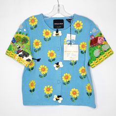 Michael Simon Vintage Farm Sunflower Cow Barn Bee Scene Cardigan Sweater Small Ramie Cotton Short Sleeve. Please see photos for more details. Thank you! Michael Simon Sweater, Cow Barn, Bee Sunflower, Michael Simon, Bee Farm, Vintage Bee, Vintage Farm, Cotton Shorts, Cardigans For Women