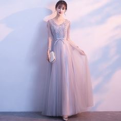 Chic / Beautiful Grey Prom Dresses 2018 A-Line / Princess Appliques Sequins Bow V-Neck Long Sleeve Floor-Length / Long Formal Dresses Wattpad Recommendation, Bridesmaid Color, Dresses Long Elegant, Grad Dresses Short, Grad Dresses Long, Grey Prom Dress, Beautiful Long Dresses, Dress Graduation