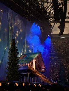 The Eeas Tour| Gelsenkirchen N1 | folklore cabin 🩶 ⭐ 🌲| Taylor Swift Folklore Cabin, Long Live Taylor Swift, The Cabin, Live Taylor, Eras Tour, Lock Screen Wallpaper, Taylor Swift